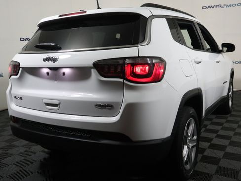 Used 2023 Jeep Compass Latitude w/ Convenience Group image 6