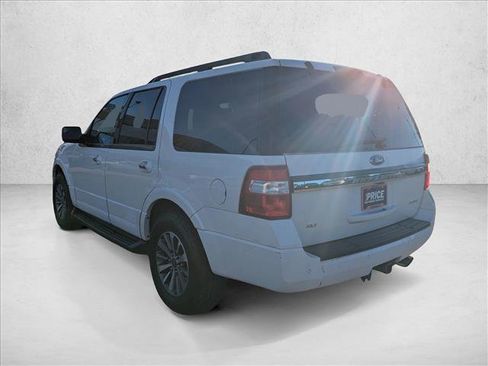 Used 2015 Ford Expedition XLT image 8