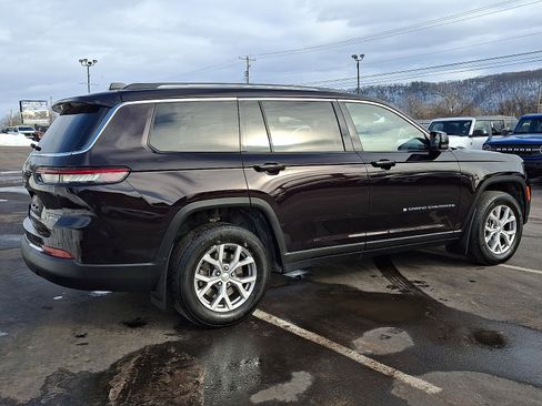 Used 2022 Jeep Grand Cherokee L Limited image 11