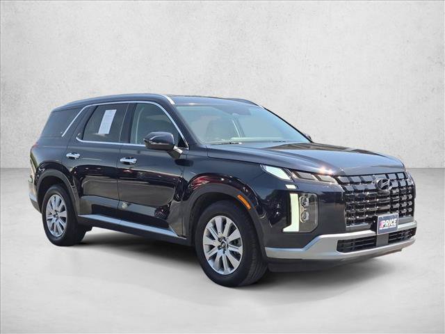Used 2025 Hyundai Palisade SEL FWD image 3