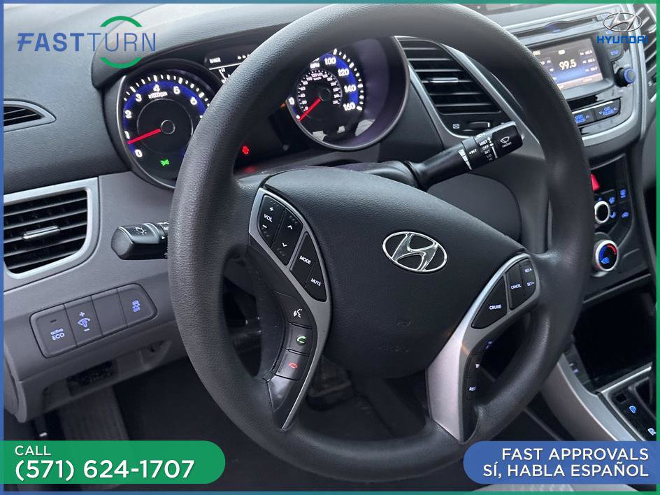 Used 2015 Hyundai Elantra SE w/ Option Group 02 FWD image 13