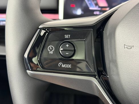 Used 2026 BMW i5 eDrive40 w/ Convenience Package RWD image 15