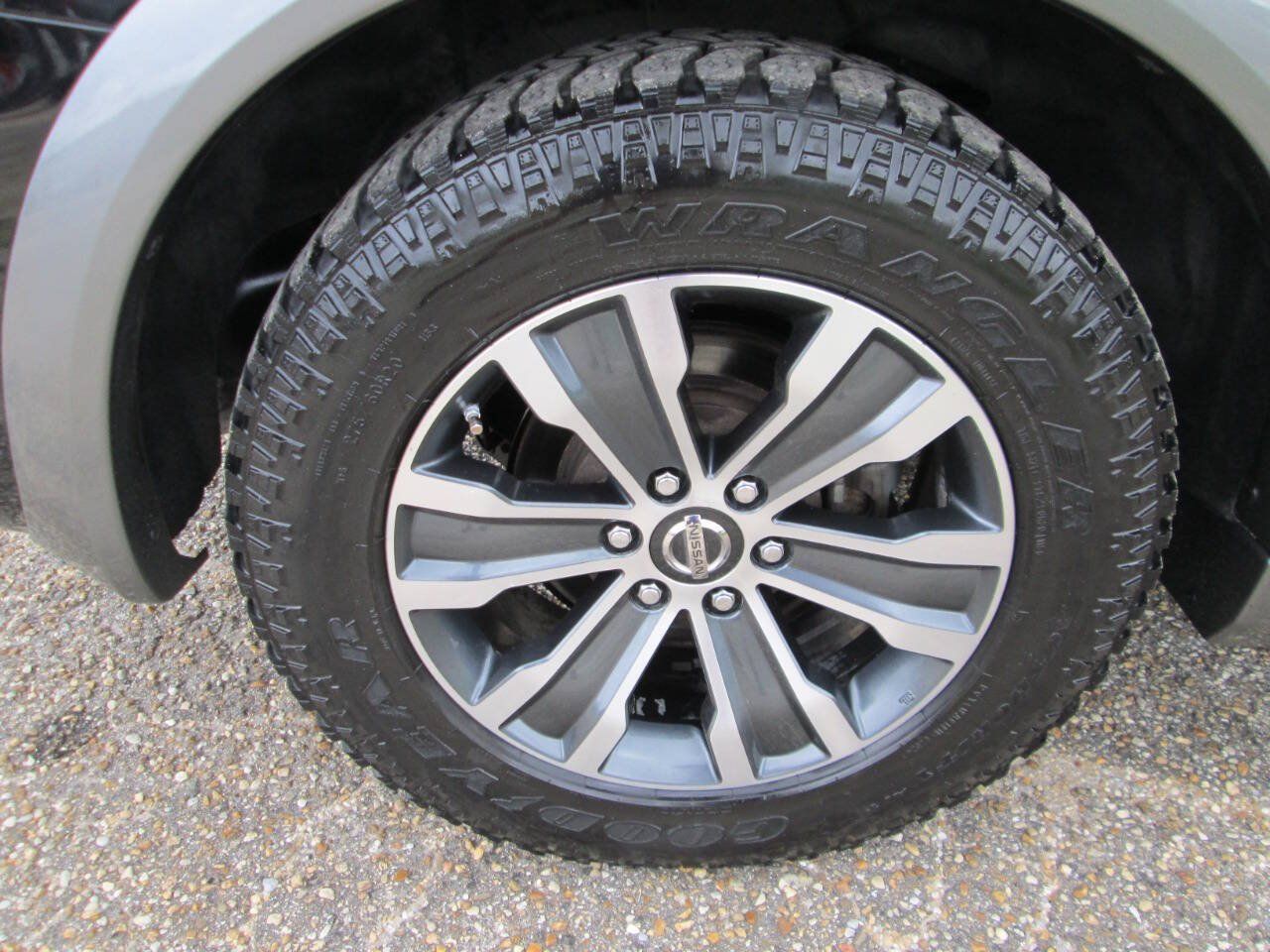 Used 2018 Nissan Armada SL w/ Moonroof Package AWD/4WD image 20