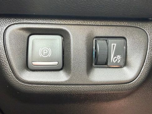 Used 2020 GMC Acadia Denali AWD/4WD image 42