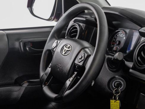 Used 2018 Toyota Tacoma SR RWD image 11