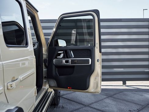 Used 2026 Mercedes-Benz G 63 AMG 4MATIC image 31