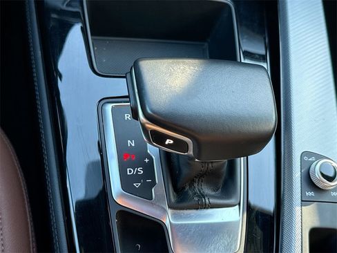 Used 2022 Audi A5 2.0T Premium Plus w/ Premium Plus image 21