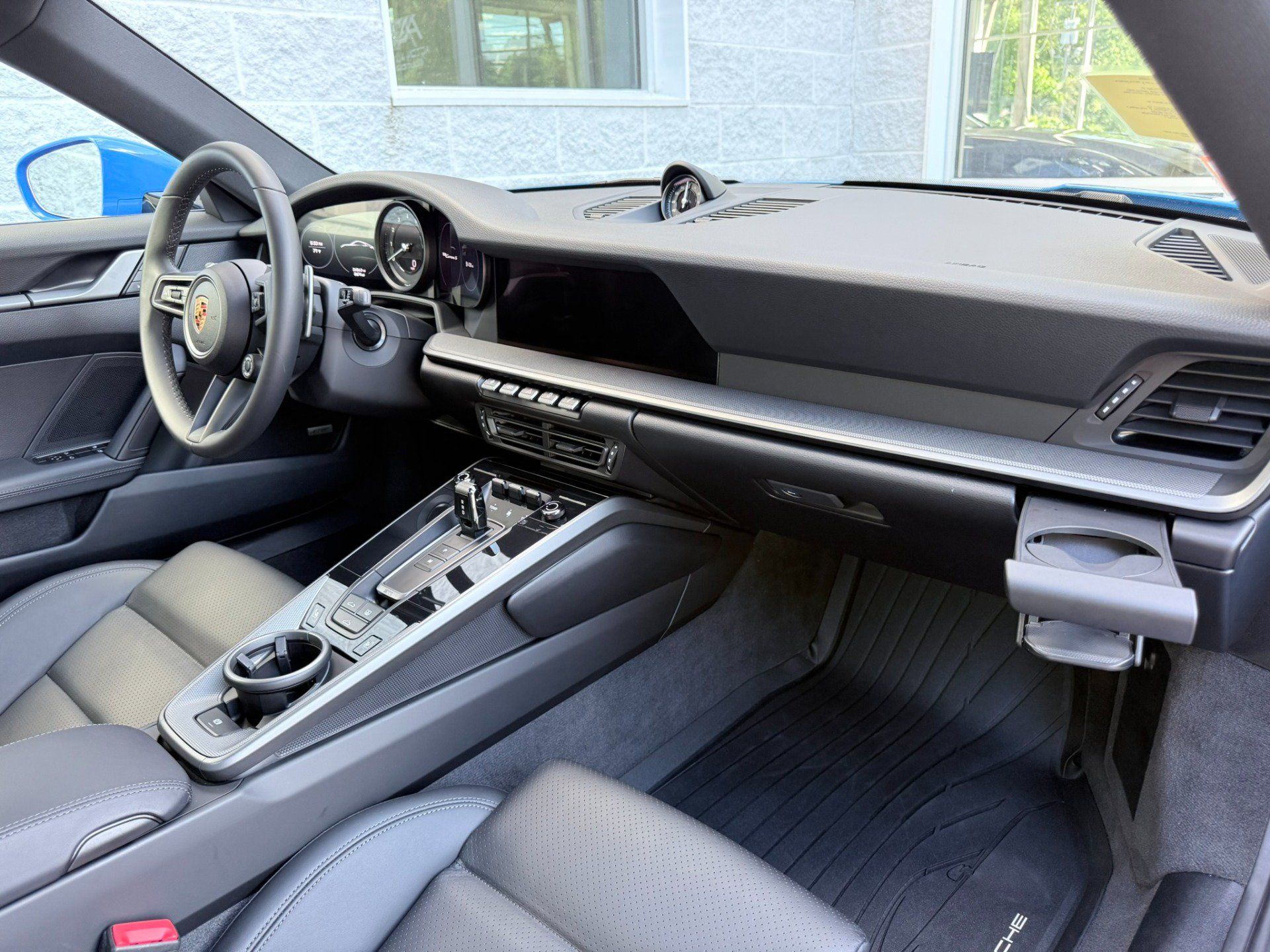 Used 2024 Porsche 911 Carrera S RWD image 42