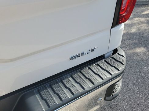 Certified 2023 GMC Sierra 1500 SLT w/ SLT Premium Plus Package AWD/4WD image 29