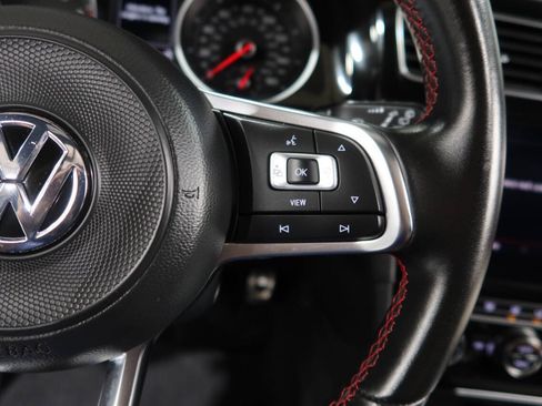 Used 2019 Volkswagen GTI Autobahn FWD image 29