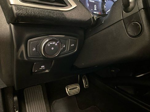 Used 2019 Lincoln MKZ Reserve w/ Reserve Plus Package AWD/4WD image 17