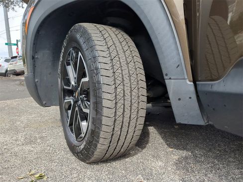 Used 2021 Chevrolet TrailBlazer ACTIV w/ Sun and Liftgate Package image 35