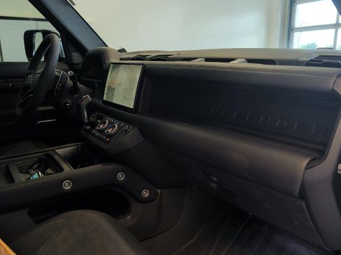 Used 2023 Land Rover Defender 110 Carpathian Edition AWD/4WD image 40