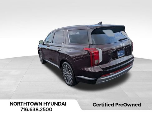 Certified 2023 Hyundai Palisade Calligraphy w/ Cargo Package image 17
