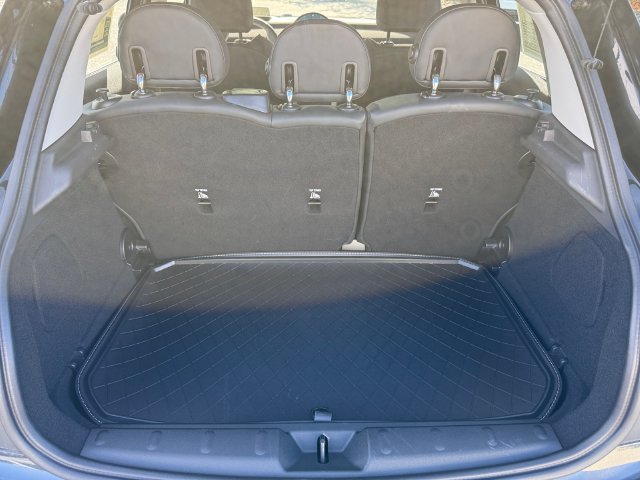 Used 2026 MINI Cooper 4-Door Hardtop FWD image 22