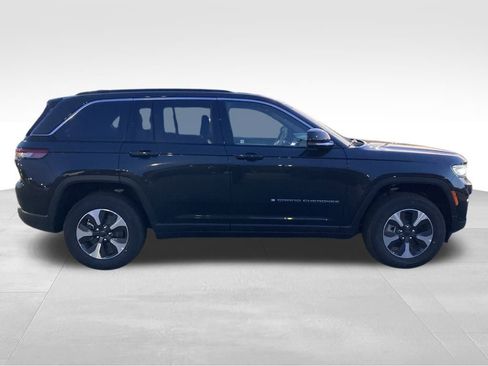 New 2024 Jeep Grand Cherokee Limited 4xe w/ Luxury Tech Group II image 7