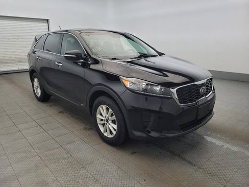 Used 2019 Kia Sorento LX image 13