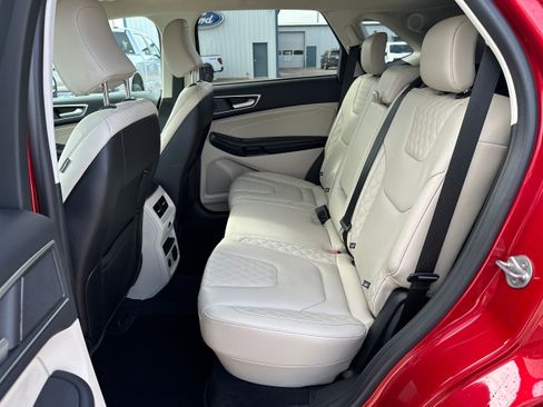 Used 2024 Ford Edge Titanium w/ Equipment Group 301A image 12