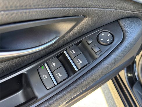 Used 2016 BMW 528i Sedan image 21