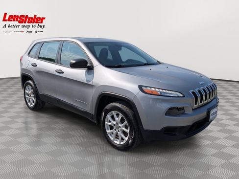 Used 2015 Jeep Cherokee Sport AWD/4WD image 7