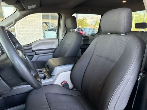 Used 2019 Ford F150 XL w/ Equipment Group 101A Mid AWD/4WD image 18