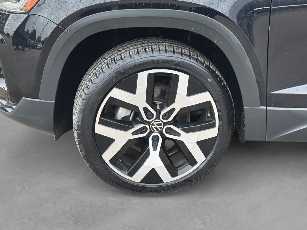 Used 2022 Volkswagen Taos SEL AWD/4WD image 9