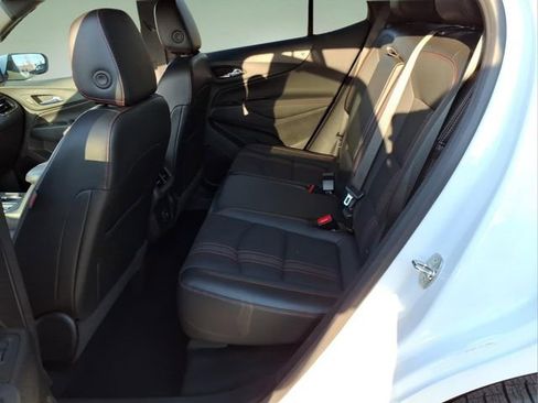 Used 2023 Chevrolet Equinox RS image 12