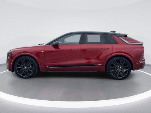 New 2026 Cadillac Lyriq V AWD/4WD image 6