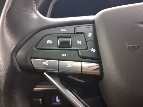 Used 2021 Cadillac Escalade Sport w/ Driver Assist Tech Package image 15