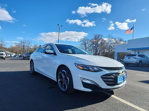 Used 2023 Chevrolet Malibu LT image 7