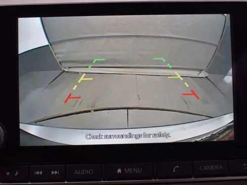 Used 2025 Nissan Sentra SV image 30