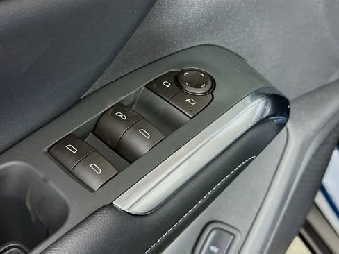 New 2026 Chevrolet Traverse LT image 18