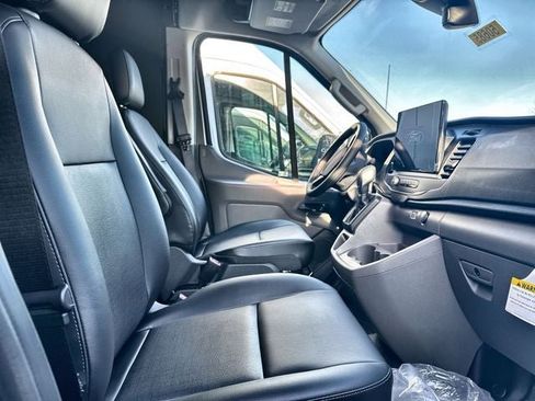 New 2026 Ford Transit 250 148 Medium Roof Extended AWD image 22