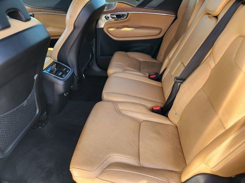 Used 2019 Volvo XC90 T6 Inscription image 19