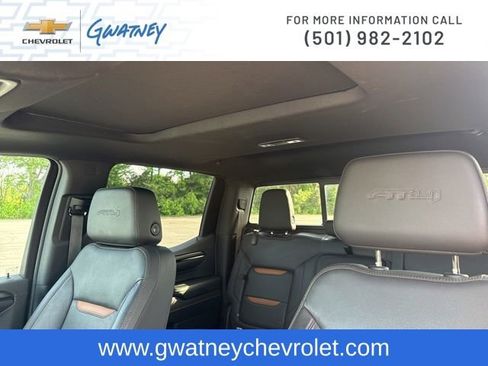 Used 2023 GMC Sierra 1500 AT4 w/ AT4 Premium Package AWD/4WD image 33