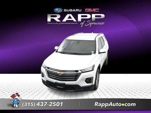 Used 2023 Chevrolet Traverse LT AWD/4WD image 4