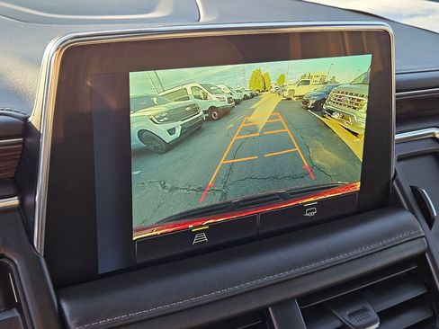 Used 2022 Chevrolet Tahoe Z71 image 26