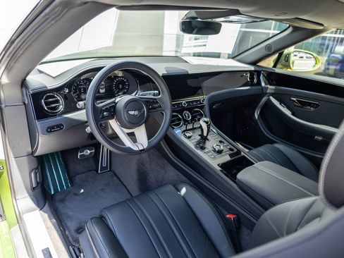 Certified 2025 Bentley Continental GTC AWD/4WD image 26
