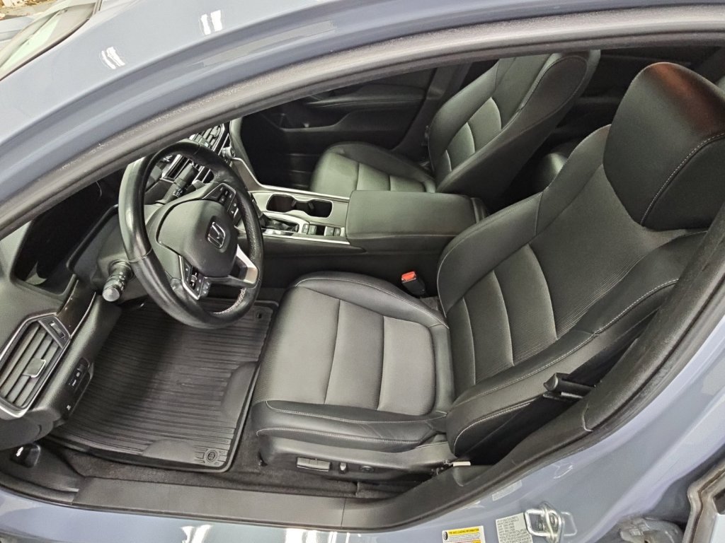 Used 2022 Honda Accord Sport image 11