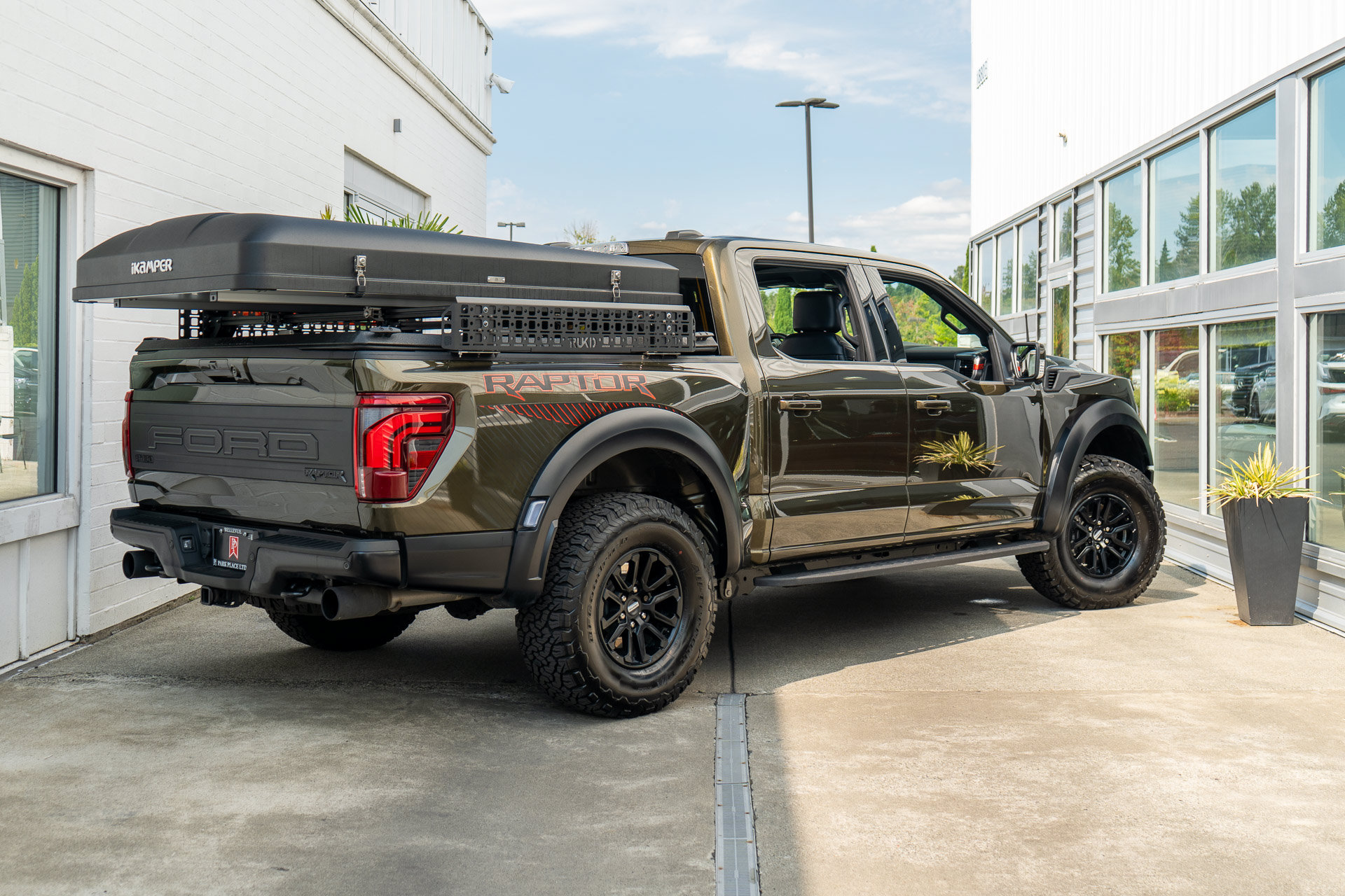 Used 2024 Ford F150 Raptor AWD/4WD image 7