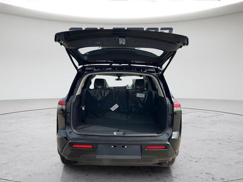 New 2026 Nissan Pathfinder SV AWD/4WD image 9