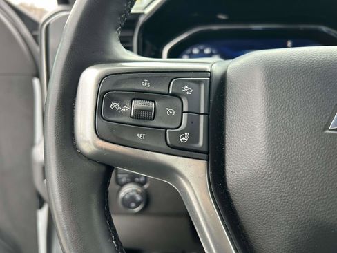Used 2025 Chevrolet Silverado 1500 LT AWD/4WD image 21