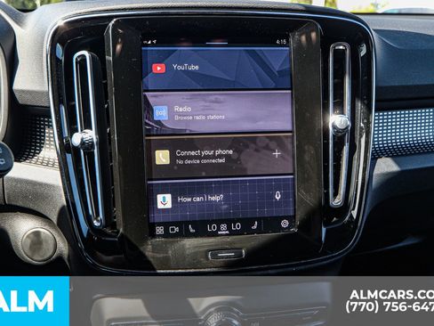 Used 2022 Volvo XC40 P8 Recharge Ultimate image 45