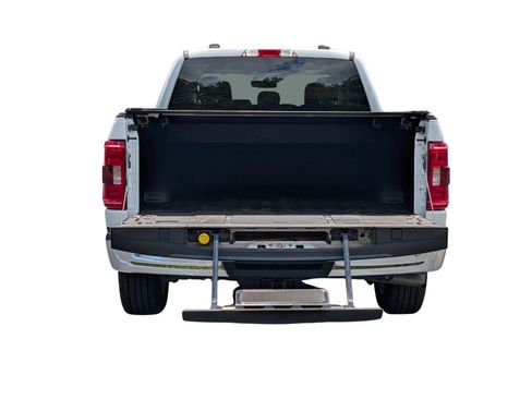 Used 2022 Ford F150 XLT w/ Bed Utility Package RWD image 5
