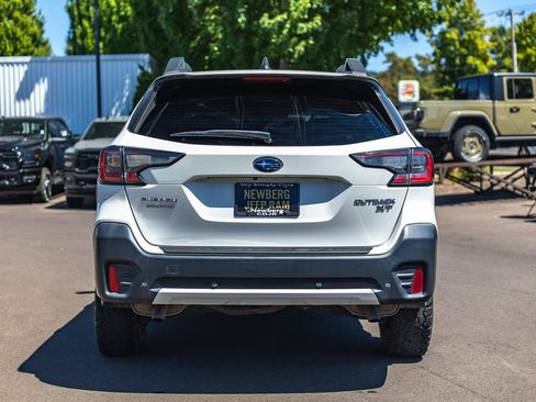 Used 2020 Subaru Outback Limited XT AWD/4WD image 9