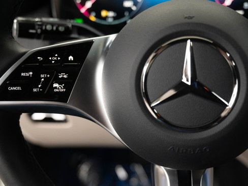 New 2027 Mercedes-Benz GLC 300 image 24