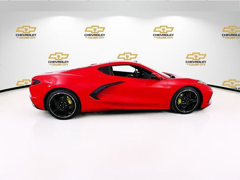 Used 2022 Chevrolet Corvette Stingray Preferred Cpe w/ 2LT image 27