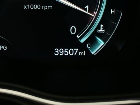 Certified 2023 Genesis GV80 2.5T w/ Prestige Package image 27