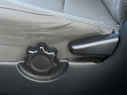 Used 2021 Toyota Tacoma SR w/ SR Convenience Package image 23