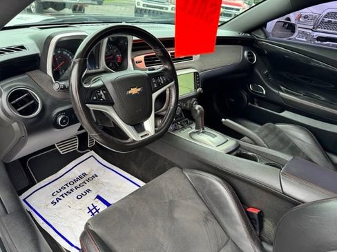 Used 2015 Chevrolet Camaro ZL1 RWD image 8